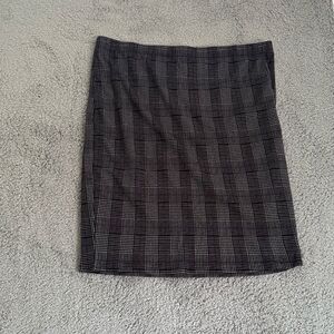 Shein women’s 4X knee length plaid,‎ check patterned skirt stretchy waist